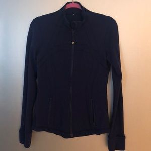 Lululemon size 8 blue exercise jacket
